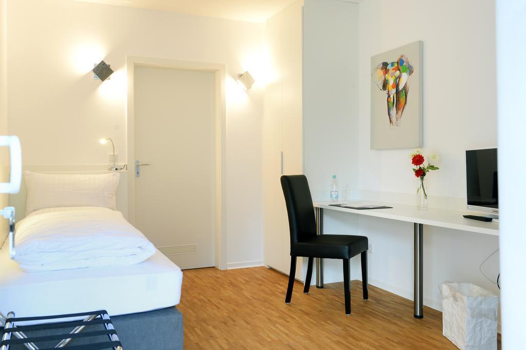 Bed & Breakfast Meerbusch Bilik gambar