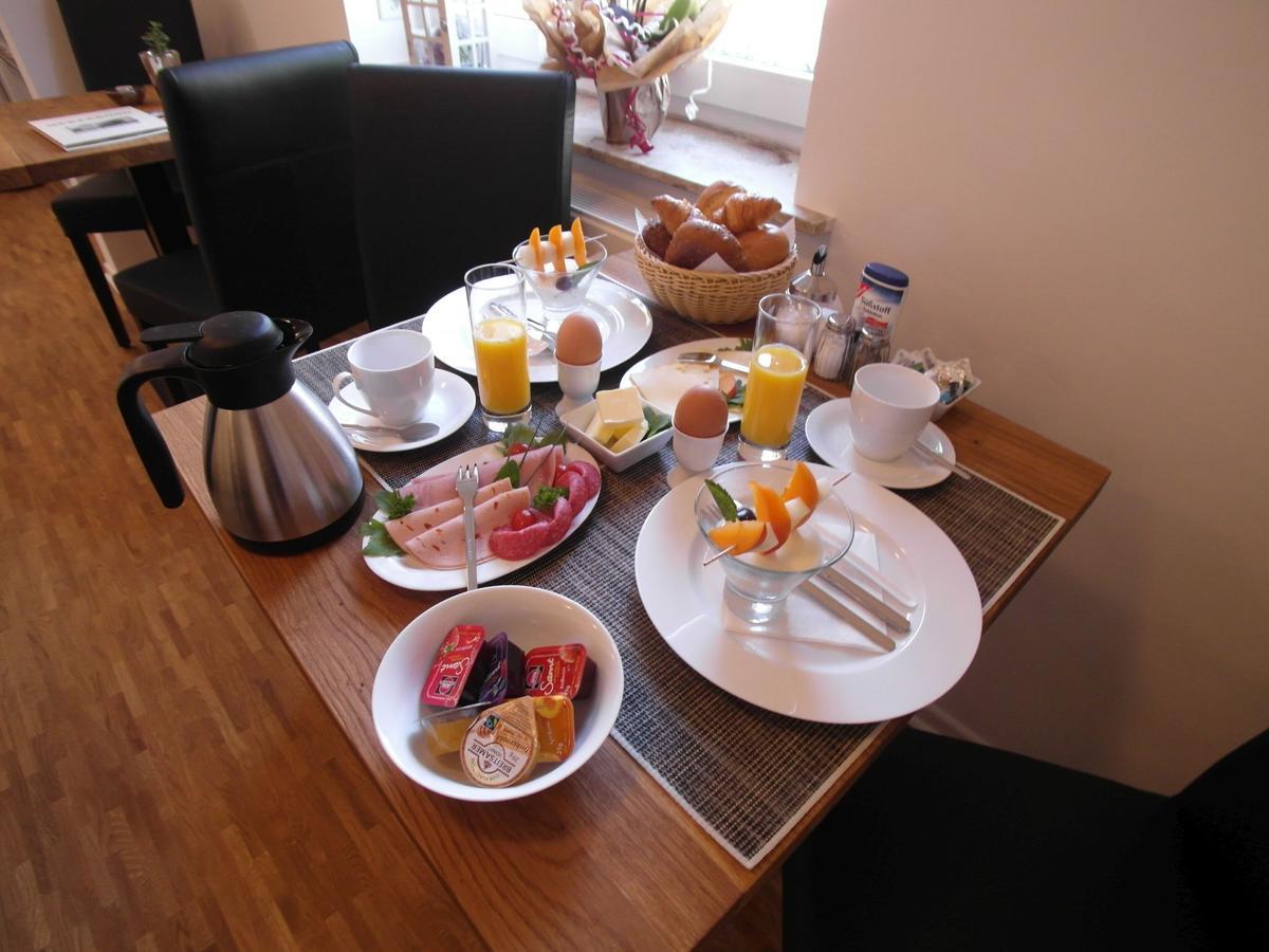 Bed & Breakfast Meerbusch Luaran gambar